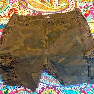 Old navy mens shorts